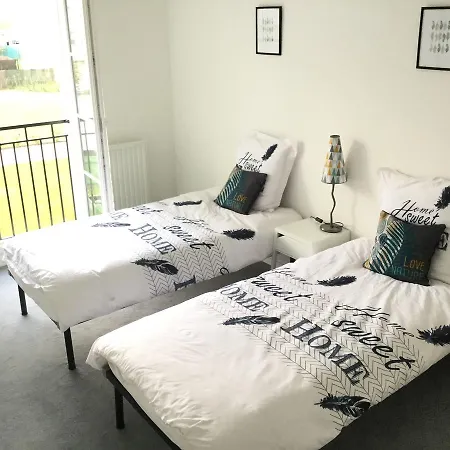 Souheilrebekahome Apartment