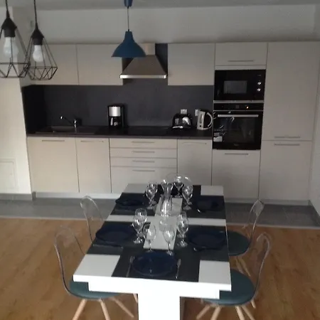 Souheilrebekahome Apartment Serris